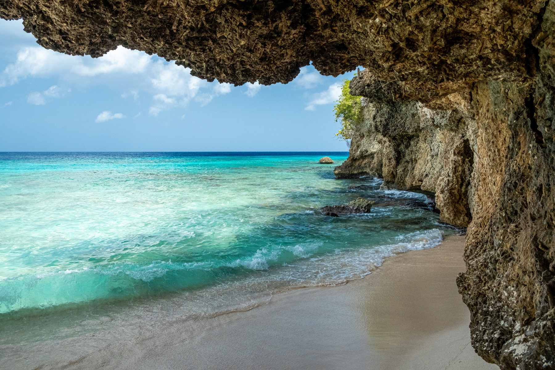A quiet cove on Curaçao